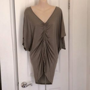 TParty brand blouse Wom.Size Lfront can scrunch up